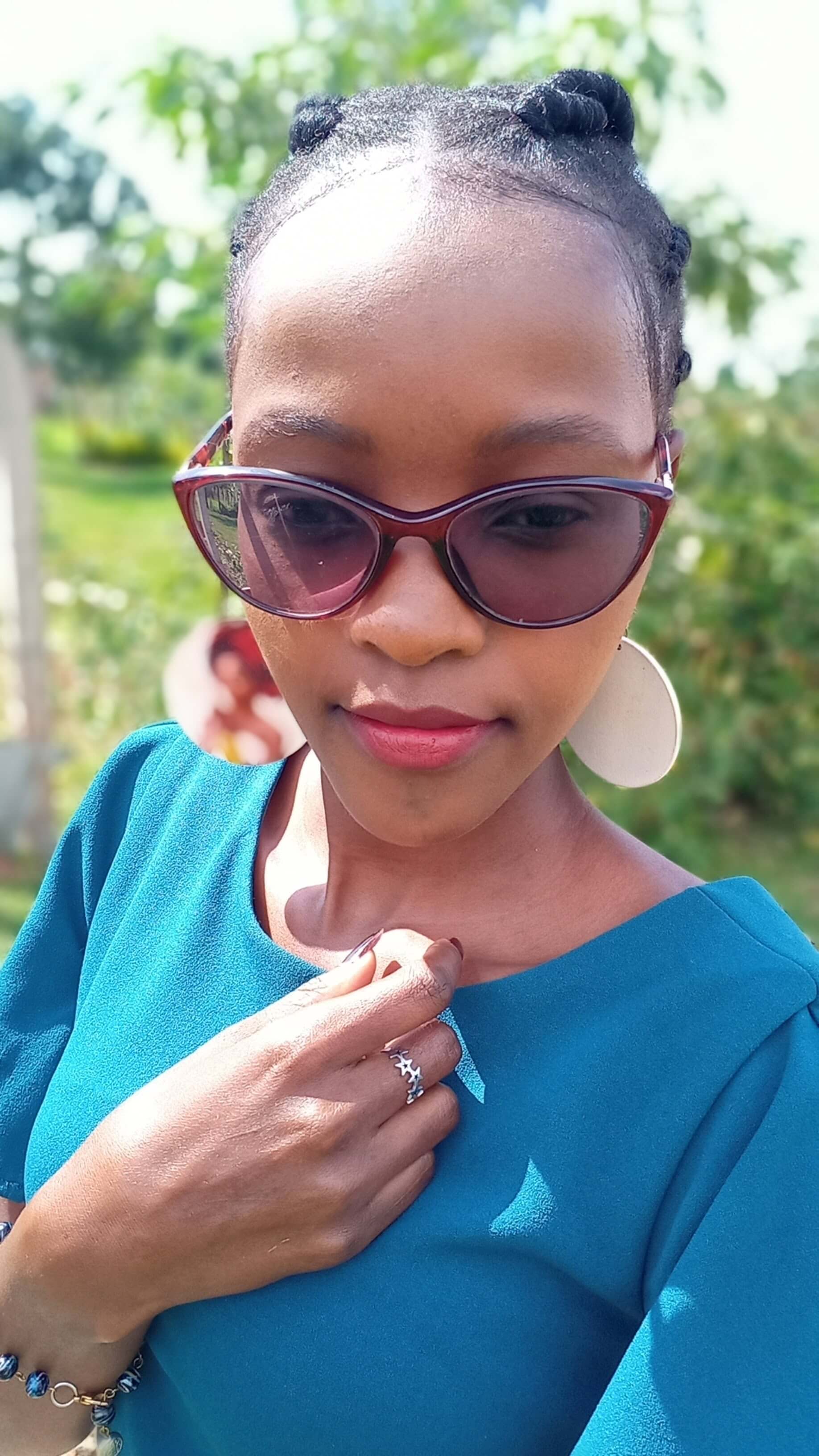 Happy Mother’s Day to the Contemporary Woman! Happy Birthday to Me 😊￼